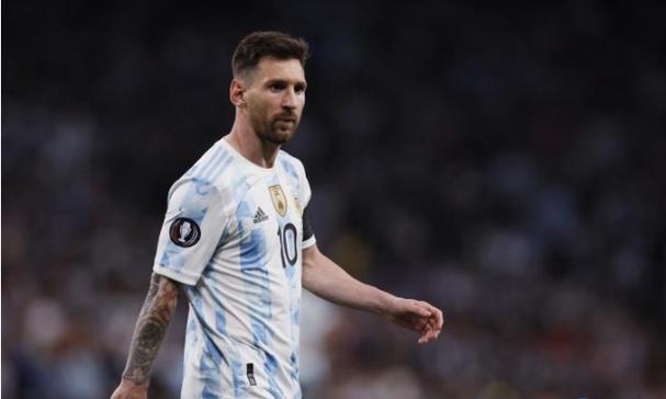 AI泡沫论甚嚣尘上之际 微软(MSFT.US)真金白银驳斥：百亿美元投向葡萄牙海岸数据中心